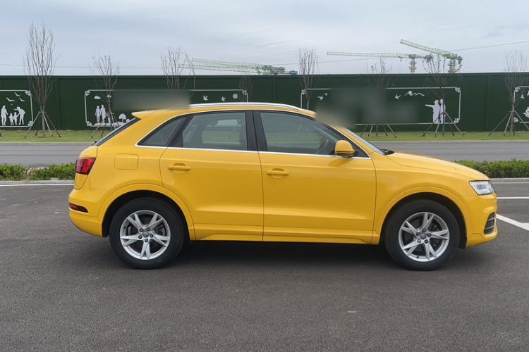 Used Audi Q3 2018 30th Anniversary Edition 30 TFSI Fashion Model
