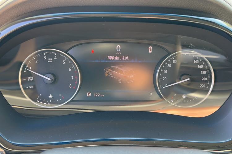 Used Buick GL8 2021 Land Cruiser Executive Class 652T Luxury Model
