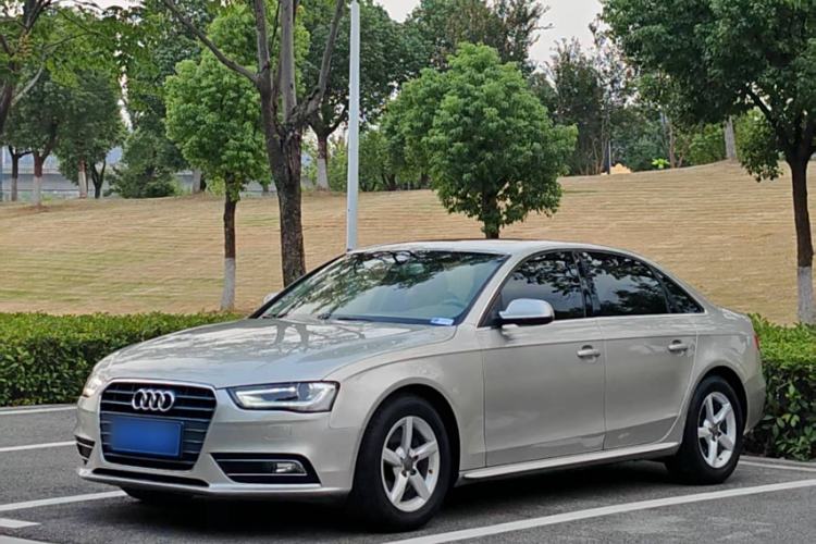 Used Audi A4L 2016 30 TFSI Collector's Edition Automatic Comfort Model
