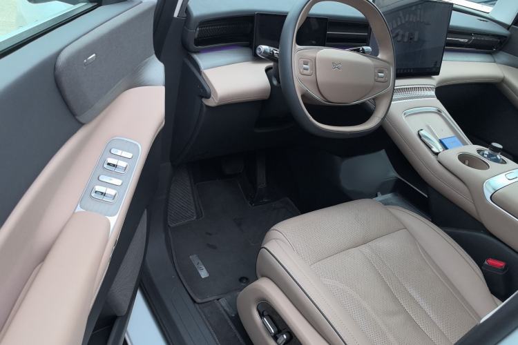 Used XPeng X9 2025 740 Ultra-Long Range Max
