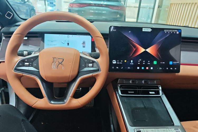 Used BYD Han L 2025 EV Four-Wheel Drive LiDAR Flagship Model
