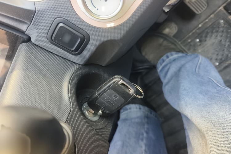 Used Wuling Hongguang MINIEV 2021 Macaron Fashion Model Lithium Iron Phosphate
