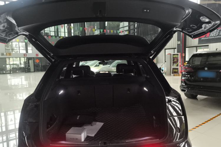 Used Audi Q5L 2024 45 TFSI Luxury Dynamic Model