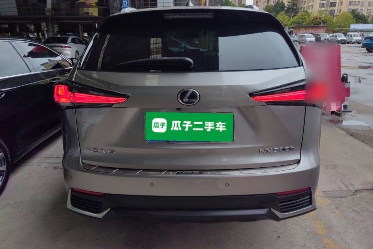Used Lexus NX 2020 300h Front-Drive FENGSHANG Version China VI Standard
