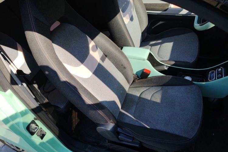 Used Chery QQ Ice Cream 2022 170km Sundae Phosphate Lithium-Ion
