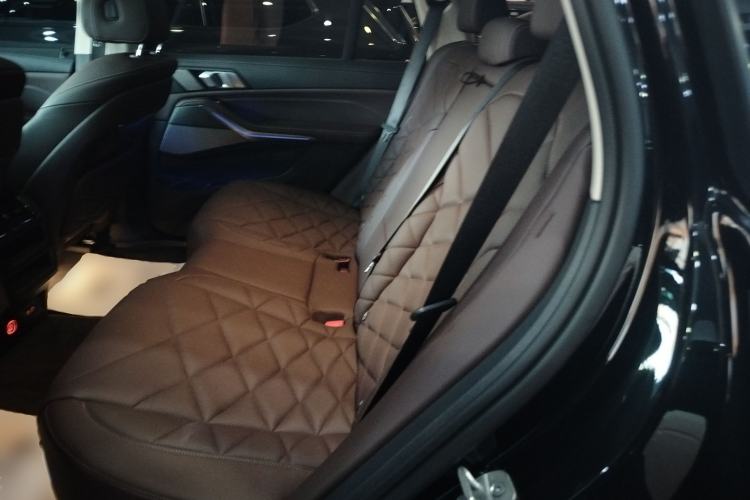 Used BMW X5 2022 Restyled xDrive 30Li Luxury Version M Sport Package