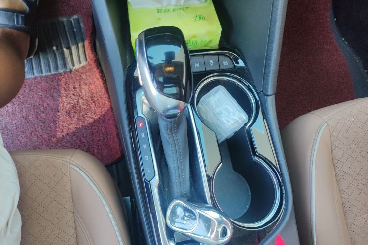 Used Buick Encore PLUS 2023 Smart Fun Edition
