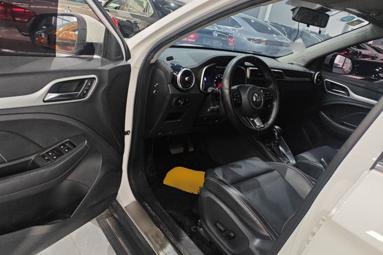 Used MG ZS 2018 1.5L Automatic Luxury Edition China V Standard