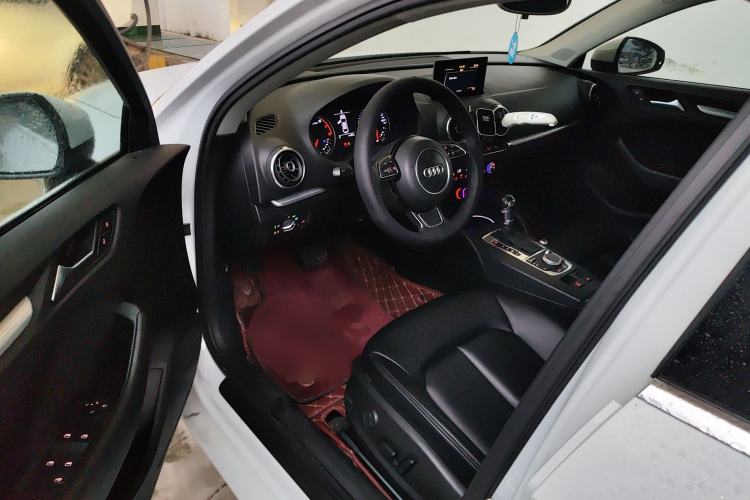 Used Audi A3 2015 Limousine 35 TFSI Millionth Anniversary Comfort Model