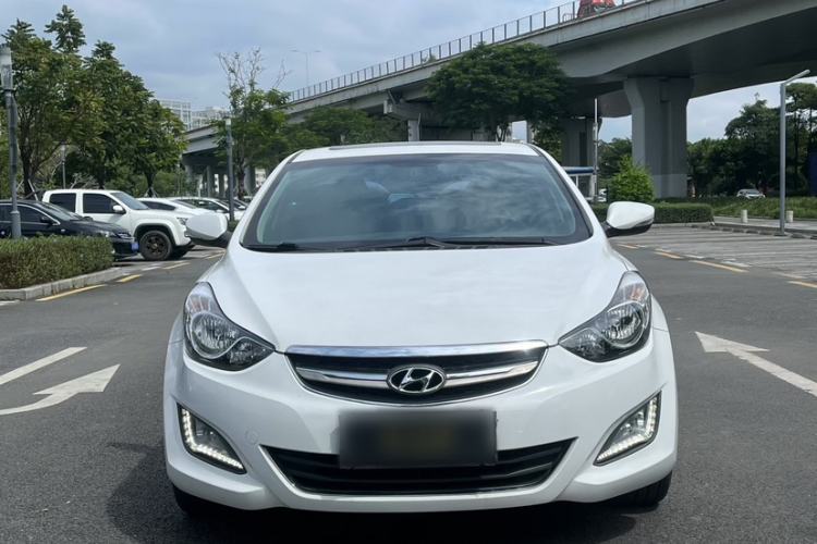 Used Hyundai Elantra 2015 1.6L Automatic Leading Model
