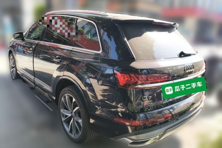 Used Audi Q7 2020 55 TFSI quattro S line sports model