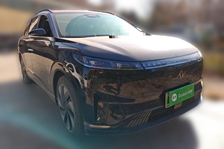 Used  eπ008 2024 210Max Range-Extended Version 6 Seats