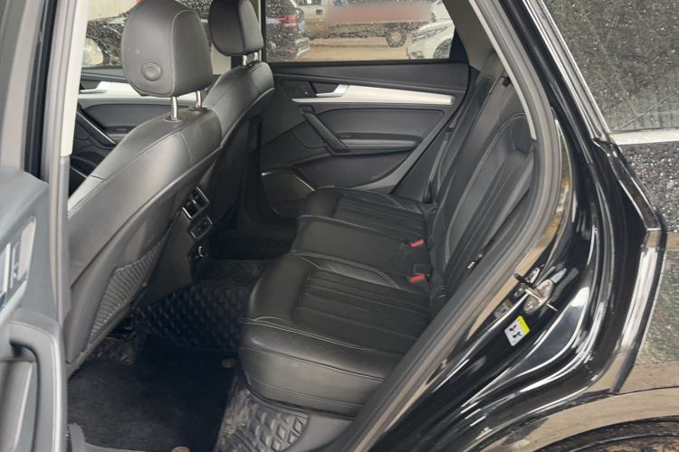 Used Audi Q5L 2020 Updated 40 TFSI Prestige Fashion Edition
