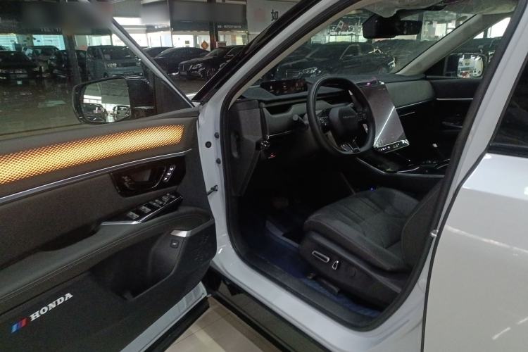 Used Honda P7 2025 Rear-Drive Long-Range Pro