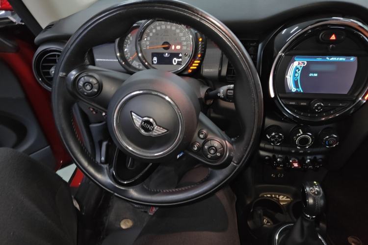 Used  MINI 2016 1.5T COOPER
