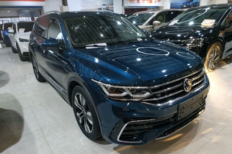 Used Volkswagen Tiguan L 2022 380TSI Automatic All-Wheel Drive R-Line Flagship 7-Seater
