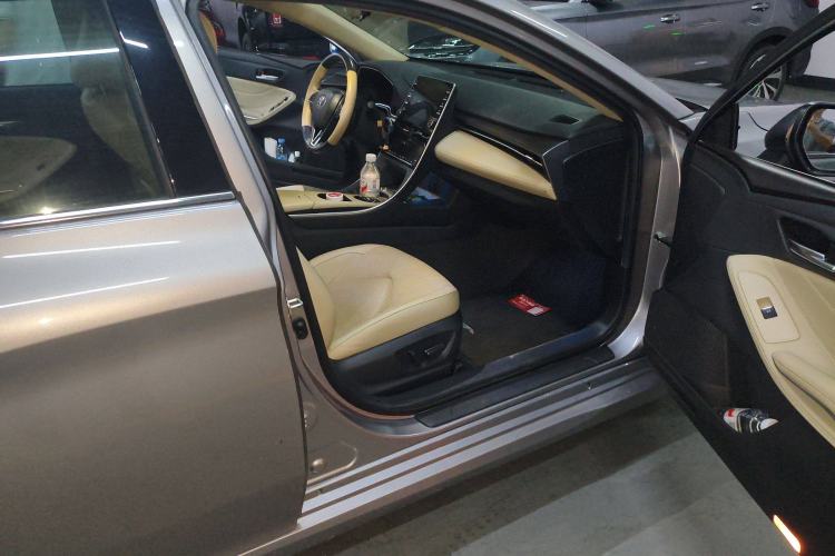 Used Toyota Avalon 2021 2.5L Luxury Edition
