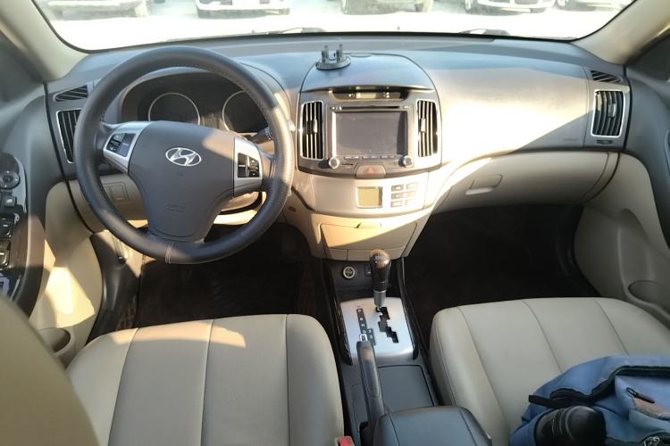 Used Hyundai Celesta 2015 1.6L Automatic Luxury Model