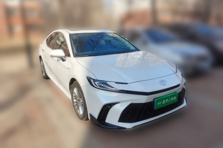 Used Toyota Camry 2024 Dual-Motor 2.0 HGVP Luxury Edition
