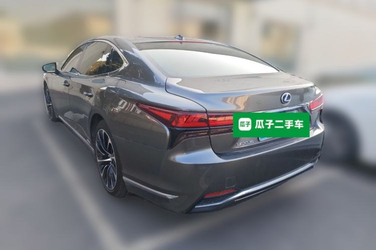 Used Lexus LS 2021 500h Executive Edition
