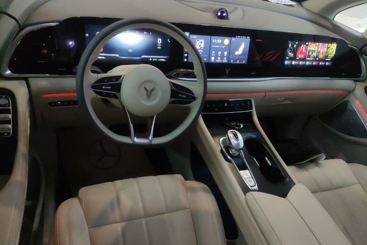 Used VOYAH Dream 2024 EV Long-Range Premium Edition
