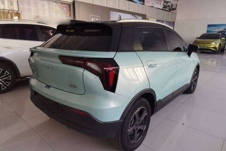 Used Geometry E Firefly 2022 401 km Linglong Tiger 4 Seats
