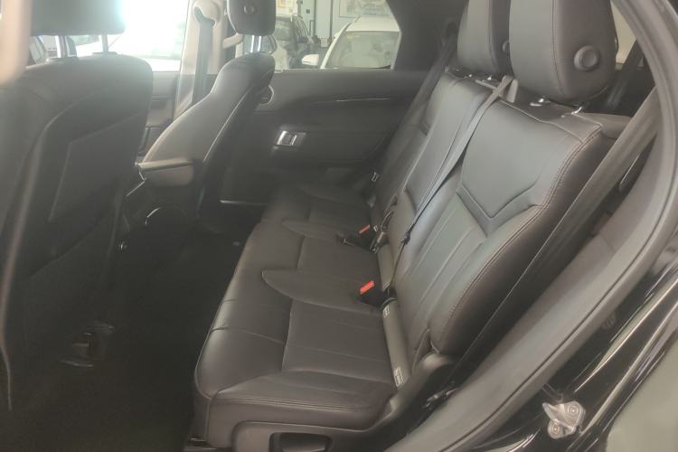 Used Land Rover Discovery 2018 3.0 SC V6 SE
