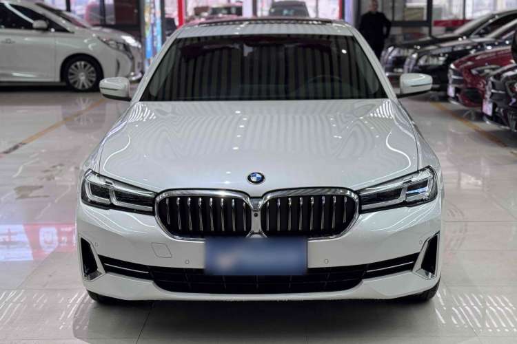 Used BMW 5 Series 2023 530Li Luxury Edition Premium Package
