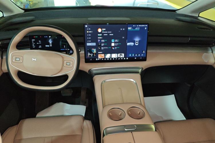 Used XPeng X9 2024 702 Ultra-Long Range Pro
