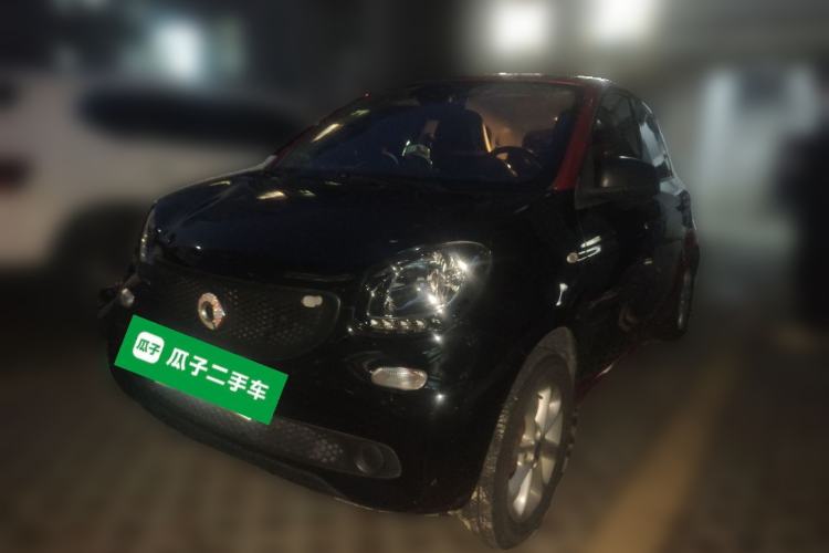 Used smart forfour 2018 1.0L 52 kW Dynamic Edition