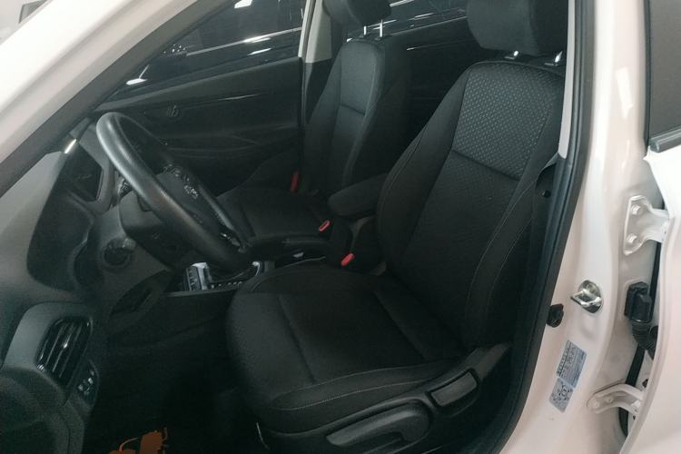 Used Hyundai Celesta 2020 1.6L Automatic GL Enjoyable Edition