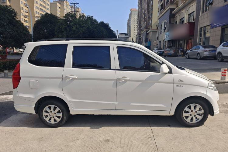 Used Wuling Hongguang 2015 1.5L S Basic Version China V Standard
