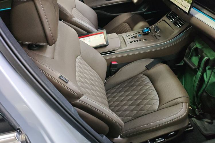 Used BYD Han 2025 EV Intelligent Driving Version 506KM Prestige Model
