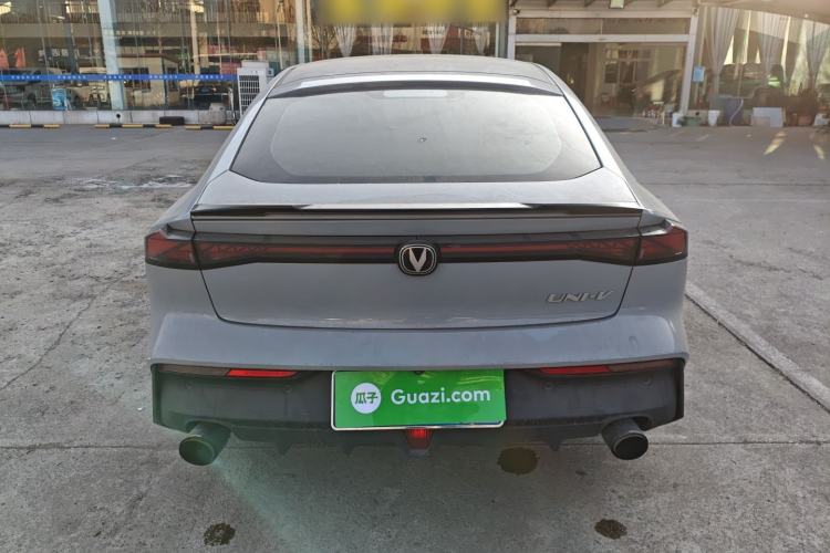 Used Changan UNI-V 2022 1.5T Smart Navigation Version