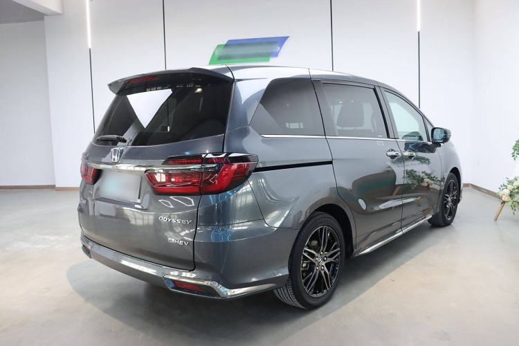 Used Honda Odyssey 2022 2.0L eHEV Sharp Supreme Edition
