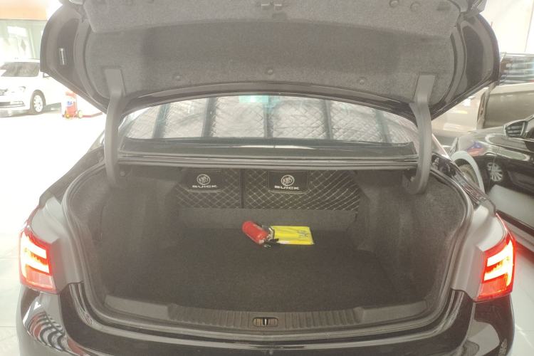 Used Buick Verano 2019 Sedan 15S Automatic Leading Model
