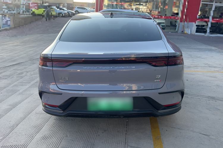 Used BYD Han 2025 DM-i Intelligent Driving Edition 125KM LiDAR Flagship Model
