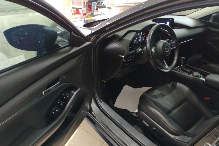 Used Mazda Mazda 3 Axela 2021 2.0L Automatic Zhi Rui Edition
