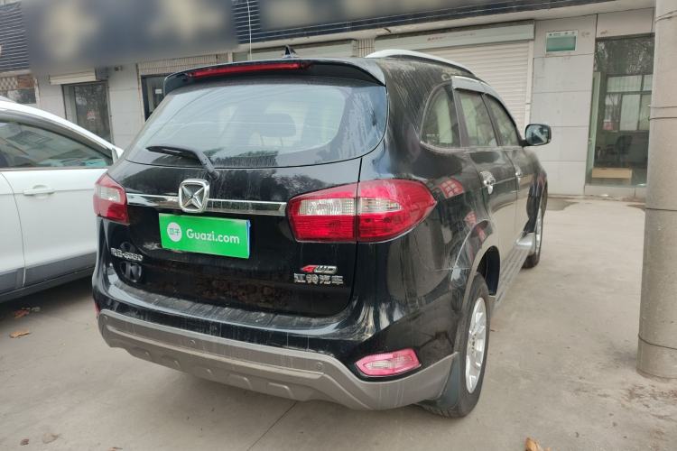 Used JMC Yusheng S350 2016 2.0T Automatic 2WD Gasoline Luxury Version with Sunroof 7 Seats
