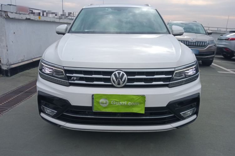 Used Volkswagen Tiguan L 2020 330TSI Automatic Two-Wheel Drive R-Line Flagship Version China VI Standard
