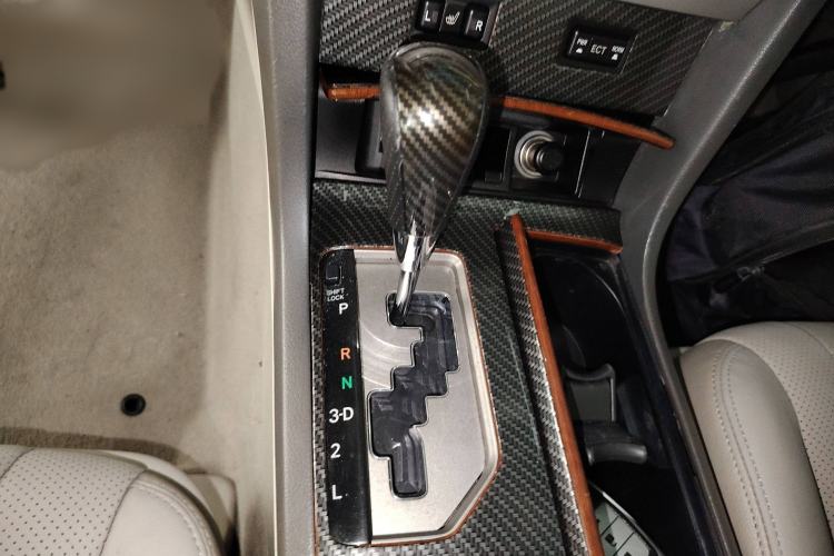 Used Toyota Camry 2013 200G Classic Luxury Edition
