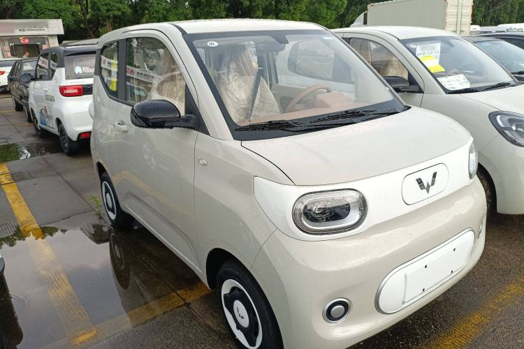 Used Wuling Hongguang MINIEV 2024 3rd Generation 215km Youth Edition
