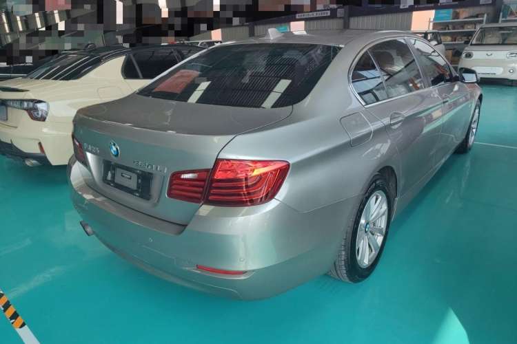 Used BMW 5 Series 2017 520Li Elegant Edition
