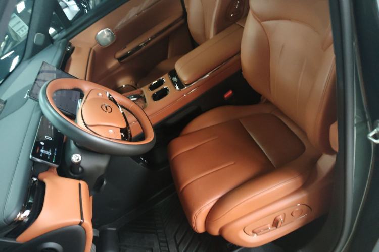 Used GAC Trumpchi Xiangwang S7 2025 180km Ultra All-Wheel Drive LiDAR Edition
