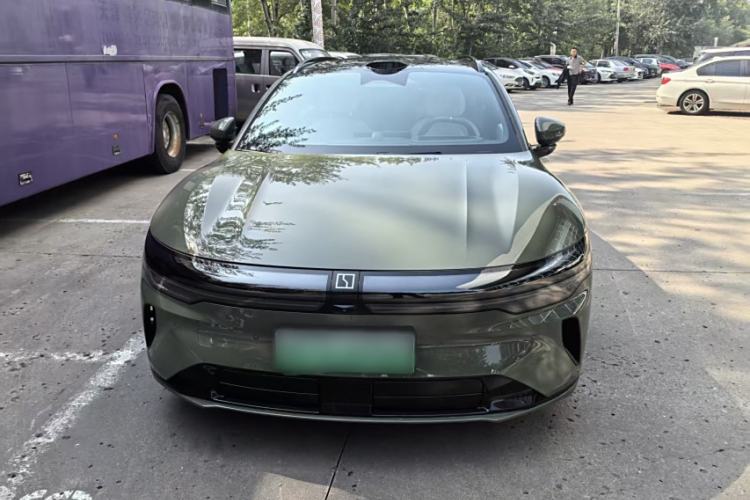 Used Zeekr 7X 2025 100 kWh Long-Range Rear-Wheel Drive with Intelligent Driving Features
