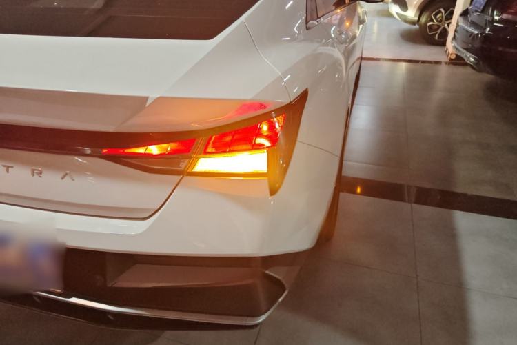 Used Hyundai Elantra 2023 1.5L CVT GLX Elite Edition
