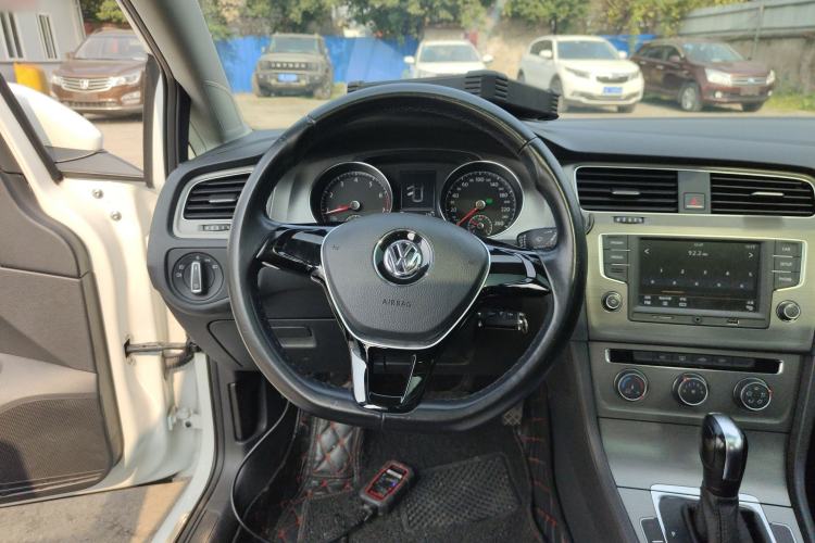 Used Volkswagen Golf 2016 1.6L Automatic Comfort Model