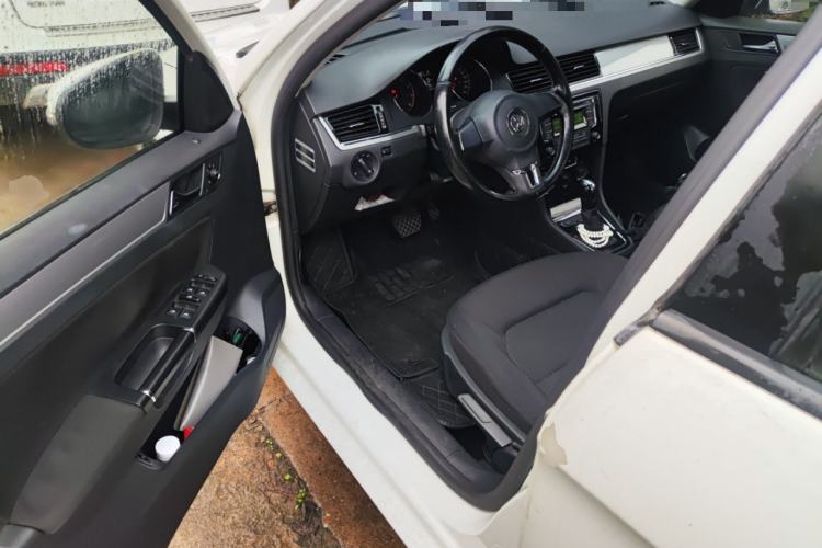 Used Volkswagen Bora 2014 1.6L Automatic Fashion Model