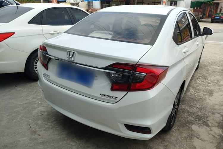 Used Honda Greiz 2016 1.5L CVT Classic Edition
