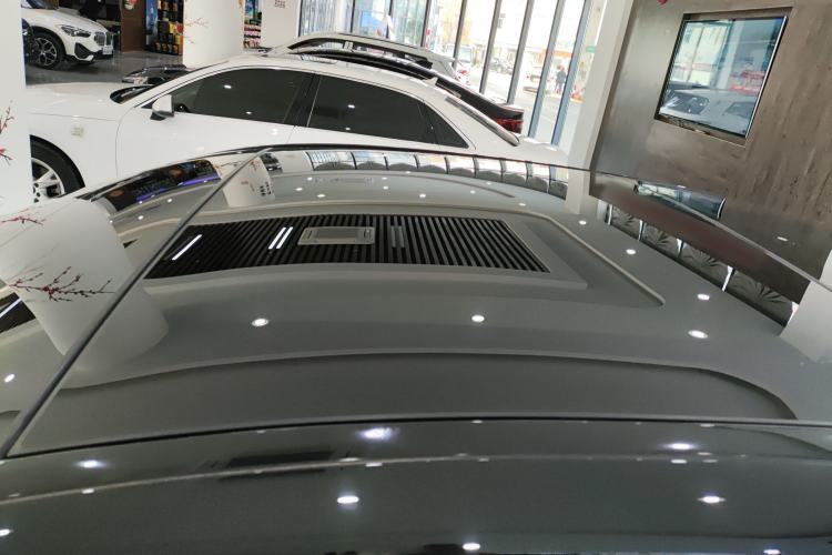 Used Mercedes-Benz E-Class 2023 Facelift E 260 L
